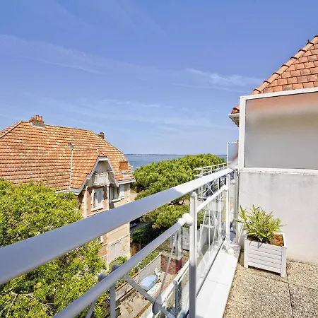 4 Avec Terrasse Et Parking A Arcachon, Acces Direct Aux Plages - Fr-1-433-28 Apartment